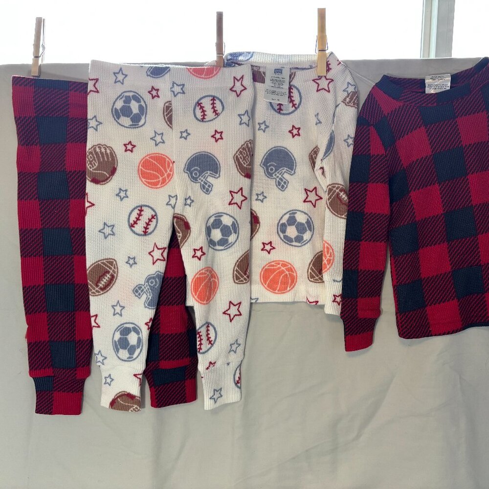 Saint Eve boys thermal pjs 4 piece set baseball football red plaid 4T like new
